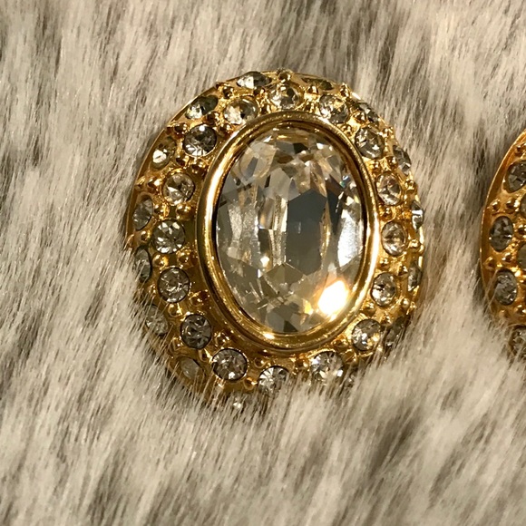 Vintage Monet earrings - Picture 5 of 5